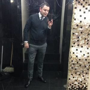 Meet your Posher, Damir